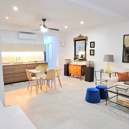 New! Renovated, Centrally Located, Private Entrance, Terrace Apartman Valencia Kültér fotó