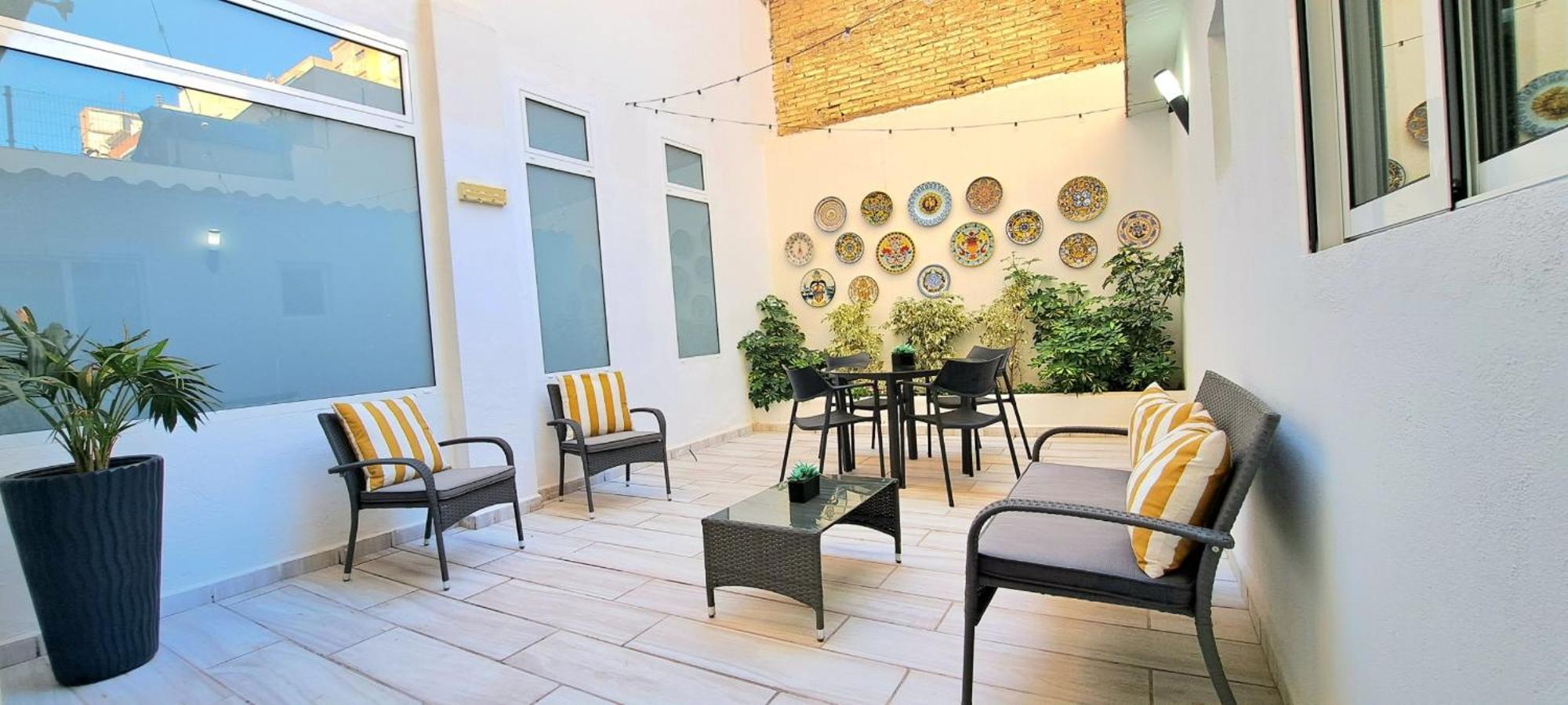 New! Renovated, Centrally Located, Private Entrance, Terrace Apartman Valencia Kültér fotó