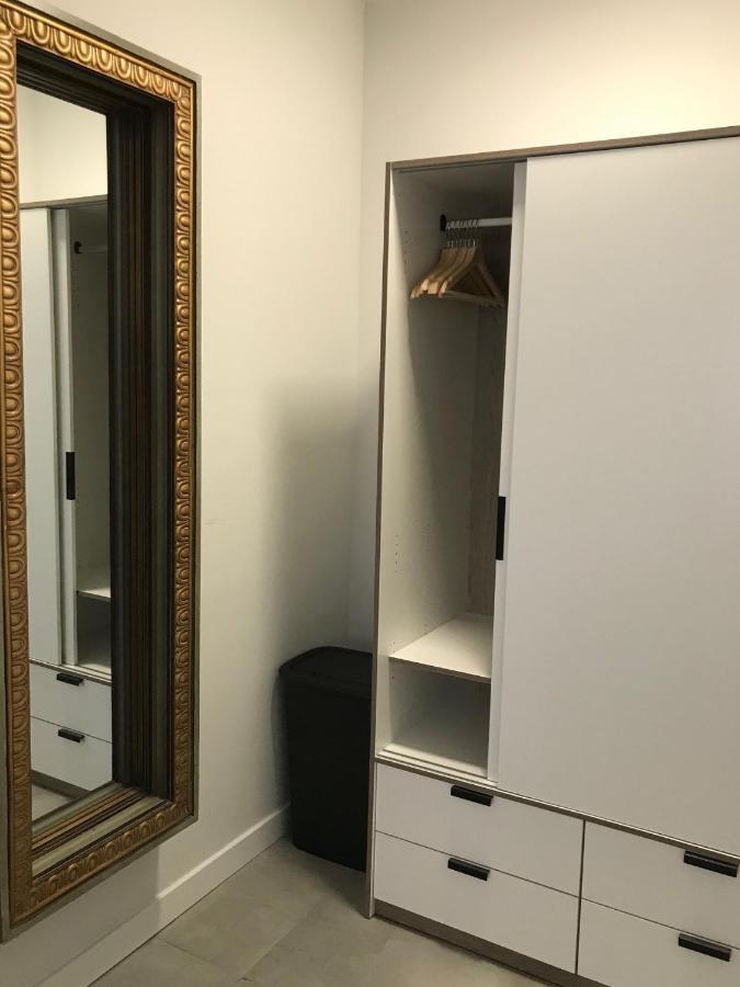 New! Renovated, Centrally Located, Private Entrance, Terrace Apartman Valencia Kültér fotó